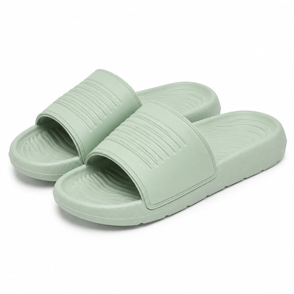 Ciabatte 42/43 in materiale sintetico verde menta - design a fascia per uso quotidiano
